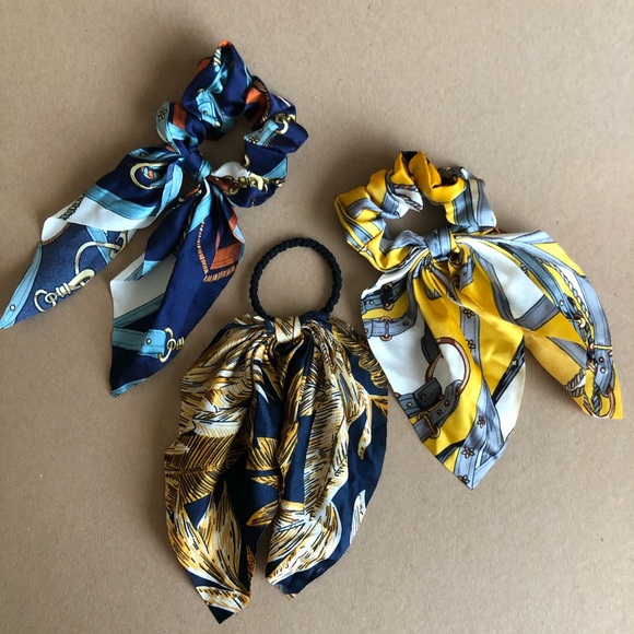 Hair ties - Picture 3 of 3